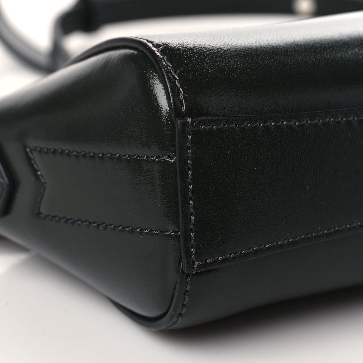 Givenchy Smooth Calfskin Nano Antigona Green Forest 7 of 8