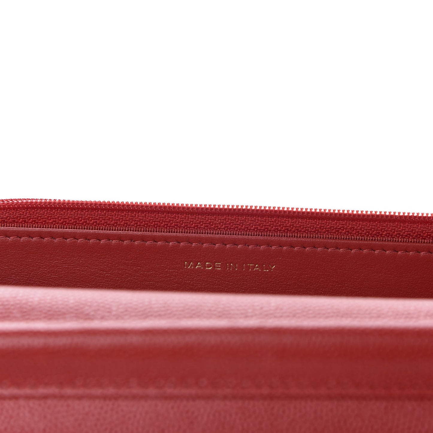 Caviar Quilted Wallet On Chain WOC Red