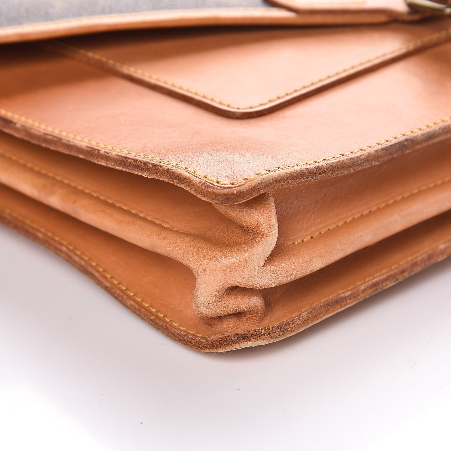Louis Vuitton Monogram Sac Biface 21 of 22