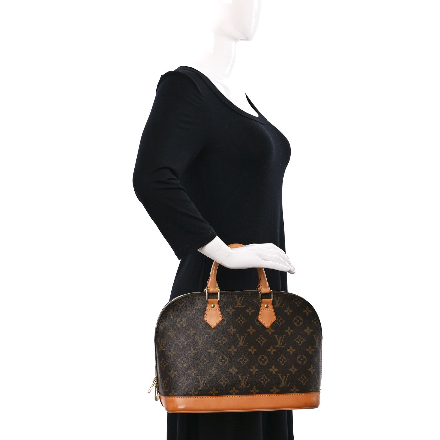 Louis Vuitton Monogram Alma PM 2 of 9