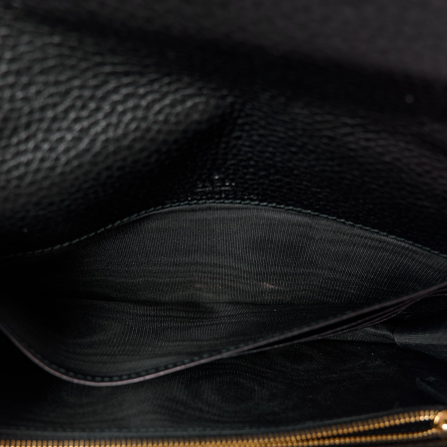 Gucci Pebbled Calfskin Soho Wallet On Chain Black 6 of 15