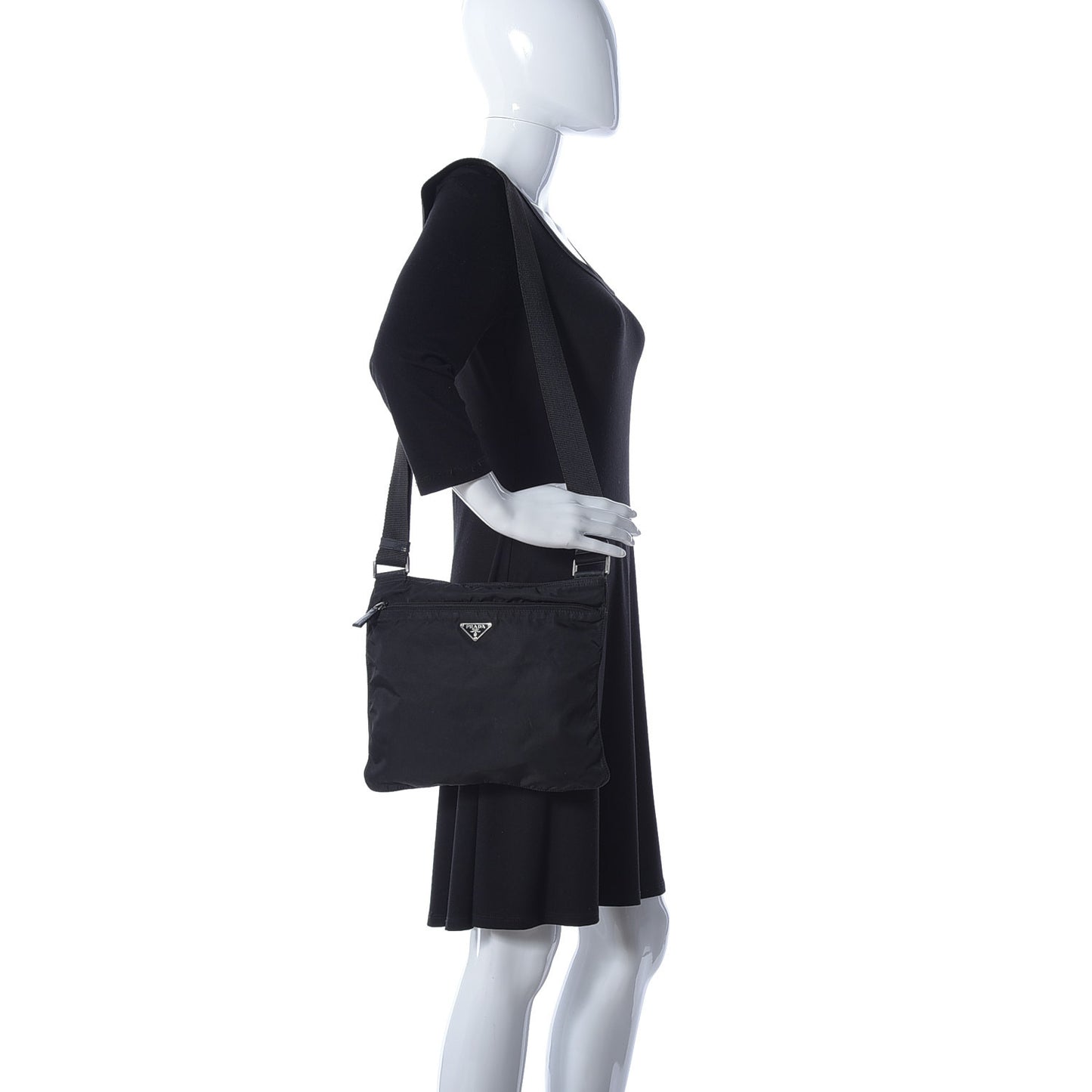 Nylon Vela Flat Messenger Bag Black