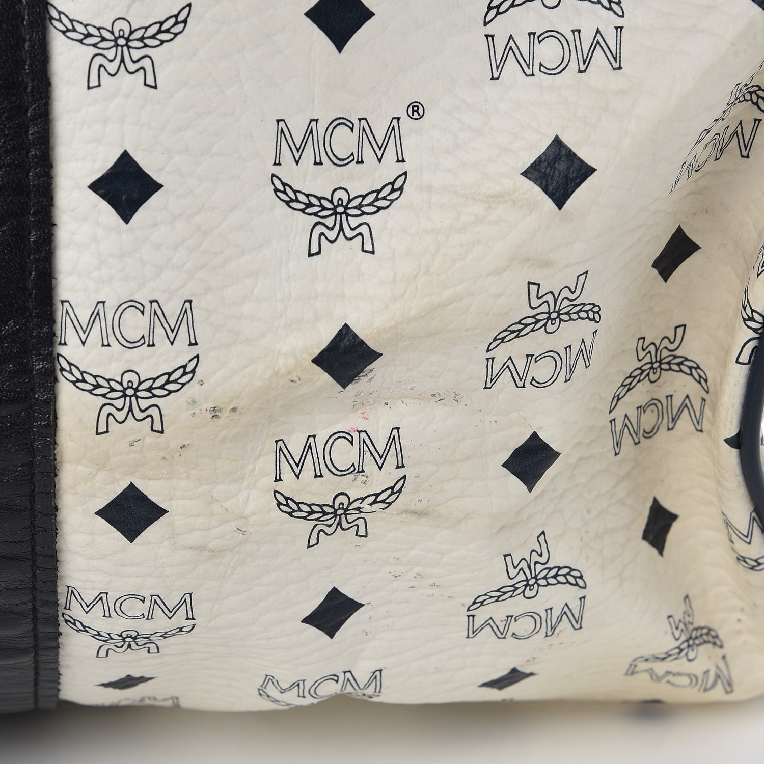 MCM Visetos Weekender Duffle Bag White 18 of 33