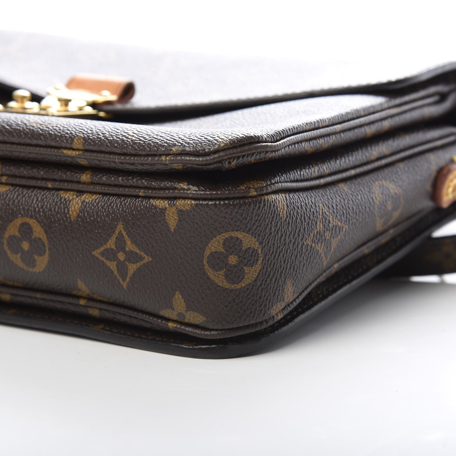 Louis Vuitton Monogram Pochette Metis 11 of 14