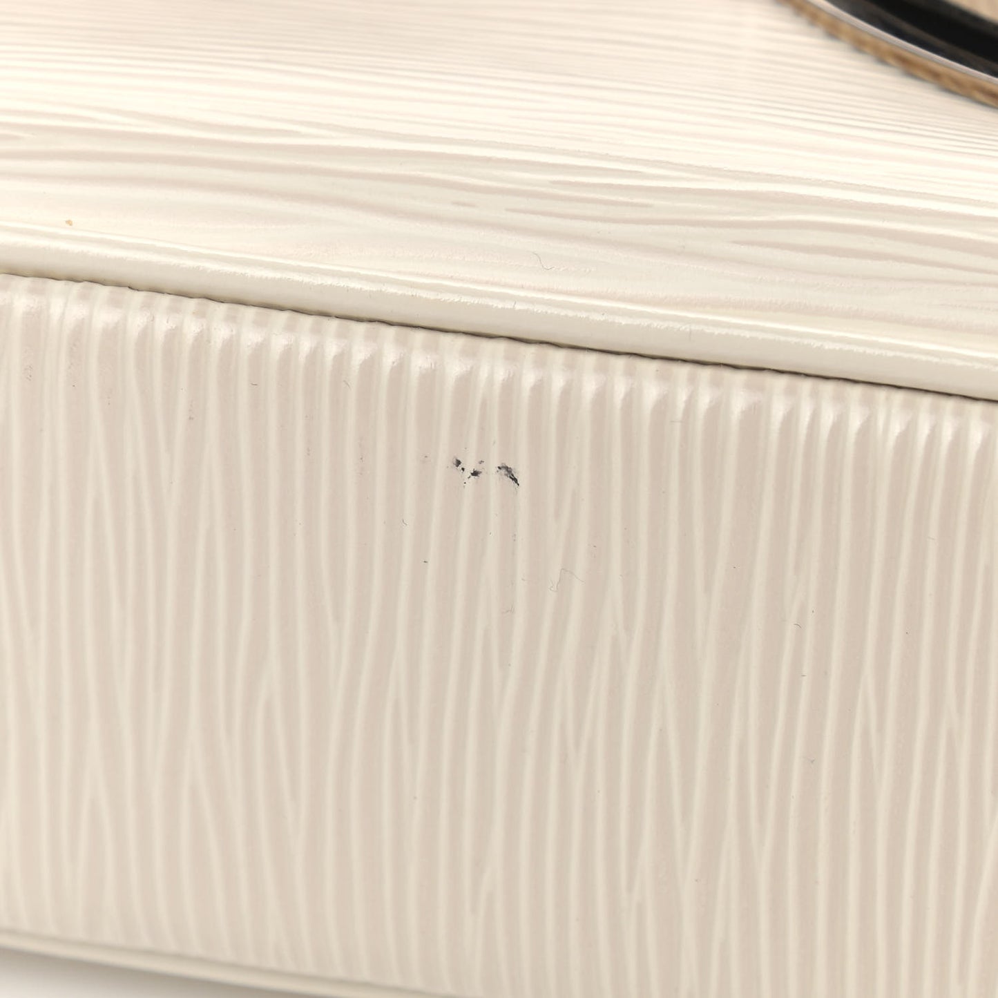 Epi Montaigne Clutch Ivory