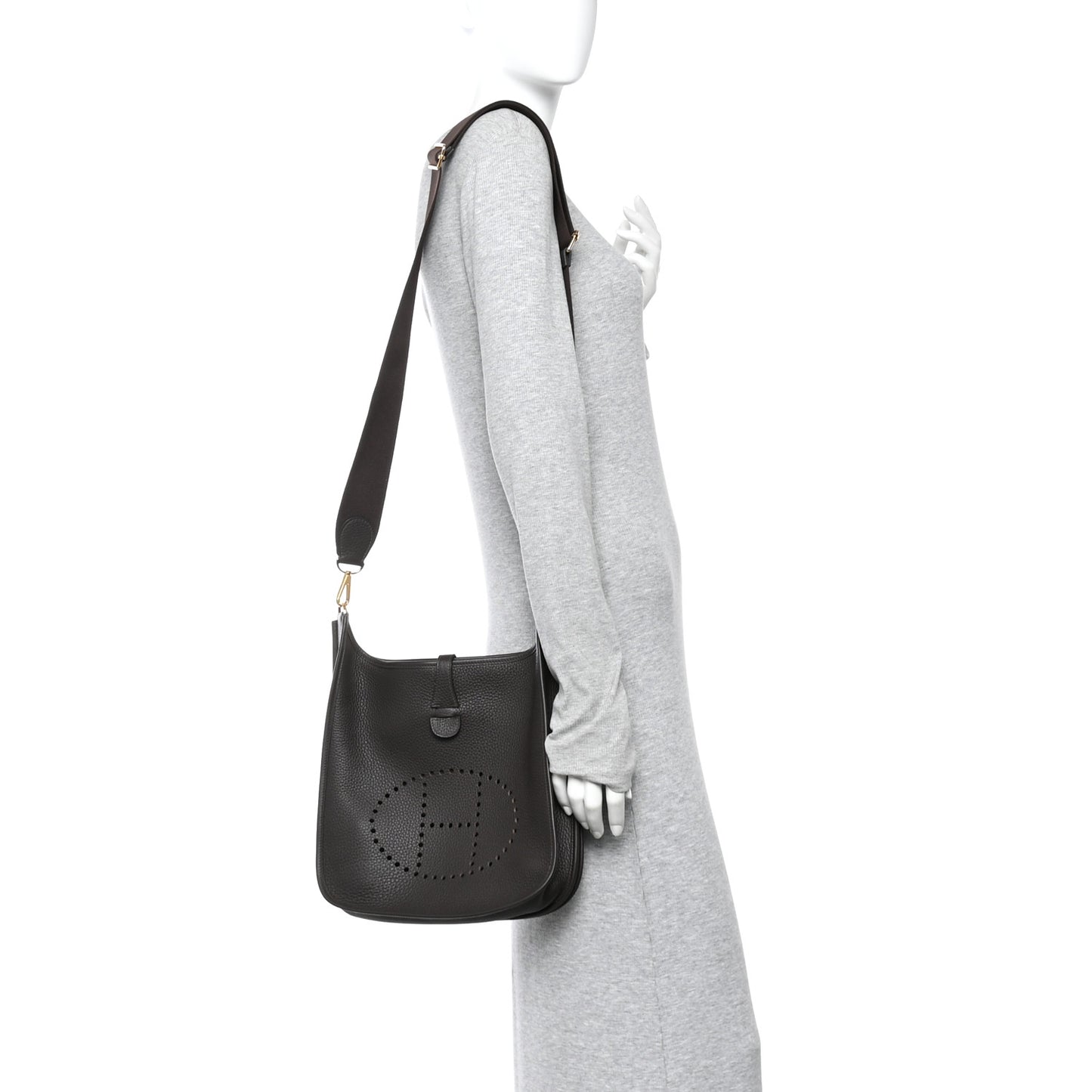 Taurillon Clemence Evelyne III PM Ebene