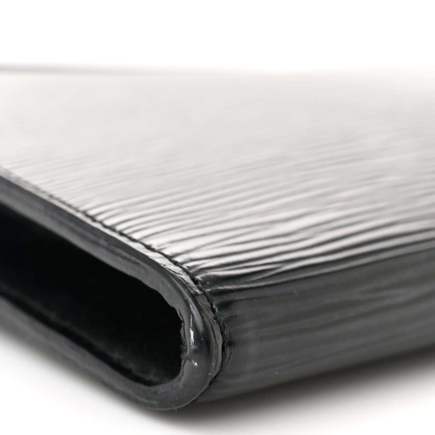 Epi Pochette Accessories 24 Black