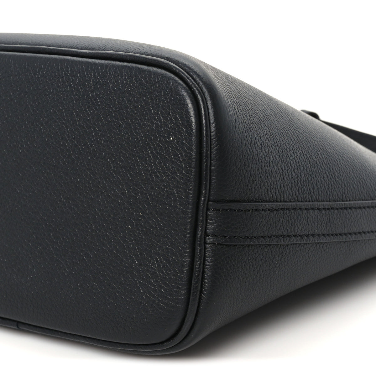 Calfskin Lock and Walk Bucket Black