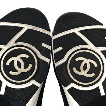 Chanel Fabric Suede Calfskin CC Sneakers 38 Gray Black 7 of 10