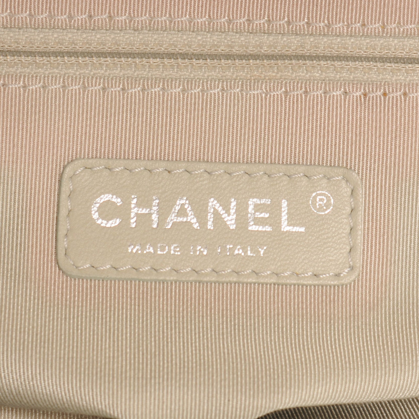 Chanel Lambskin Chain Around Medium Messenger Bag Black 7 of 8