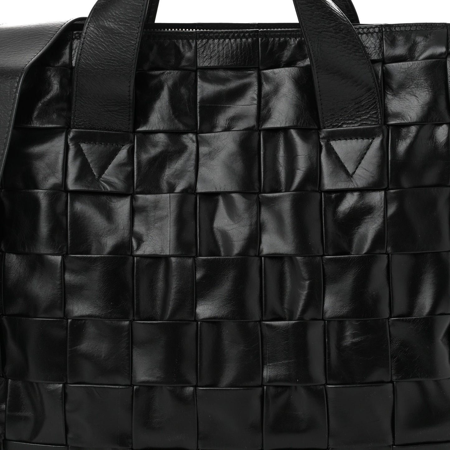 Paper Calfskin Maxi Intrecciato The Cassette Case Black