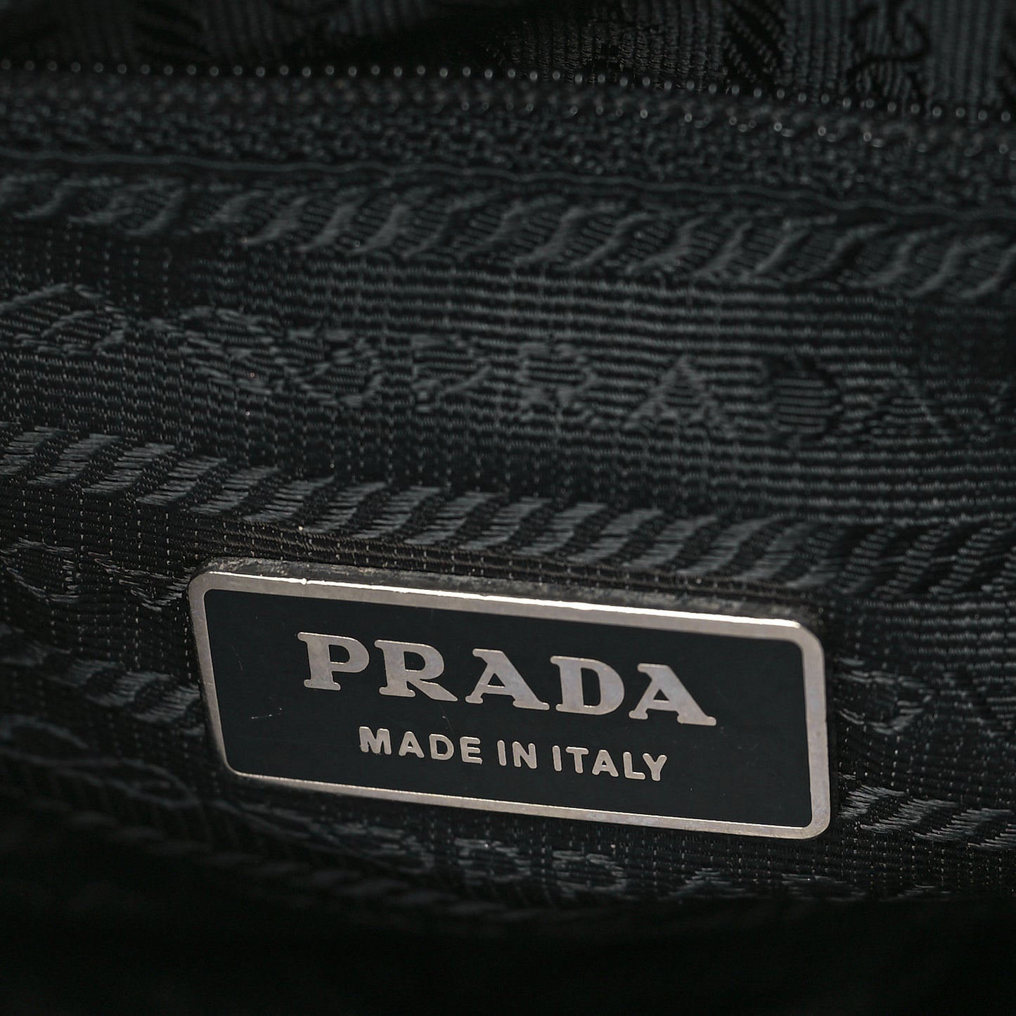 Nylon Vela Messenger Bag Black