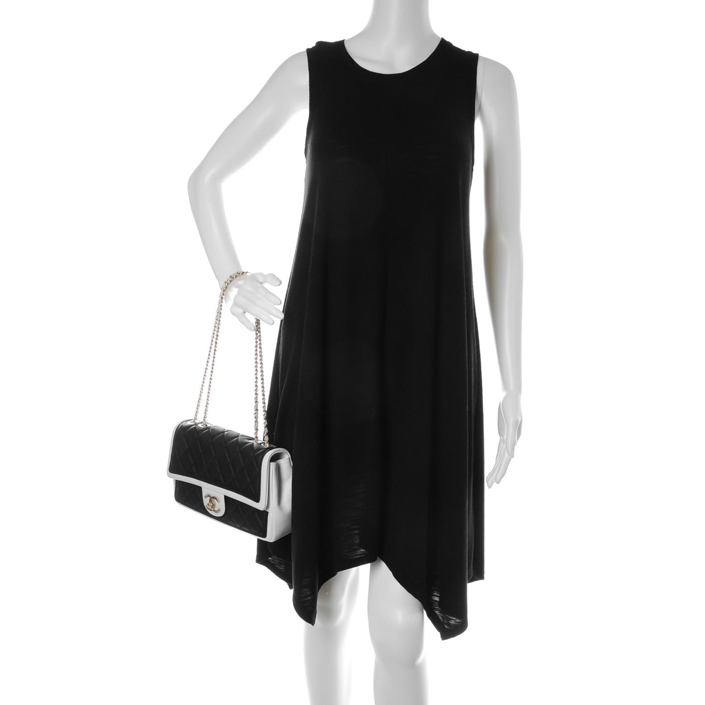 Lambskin Quilted Graphic Medium Flap Black White