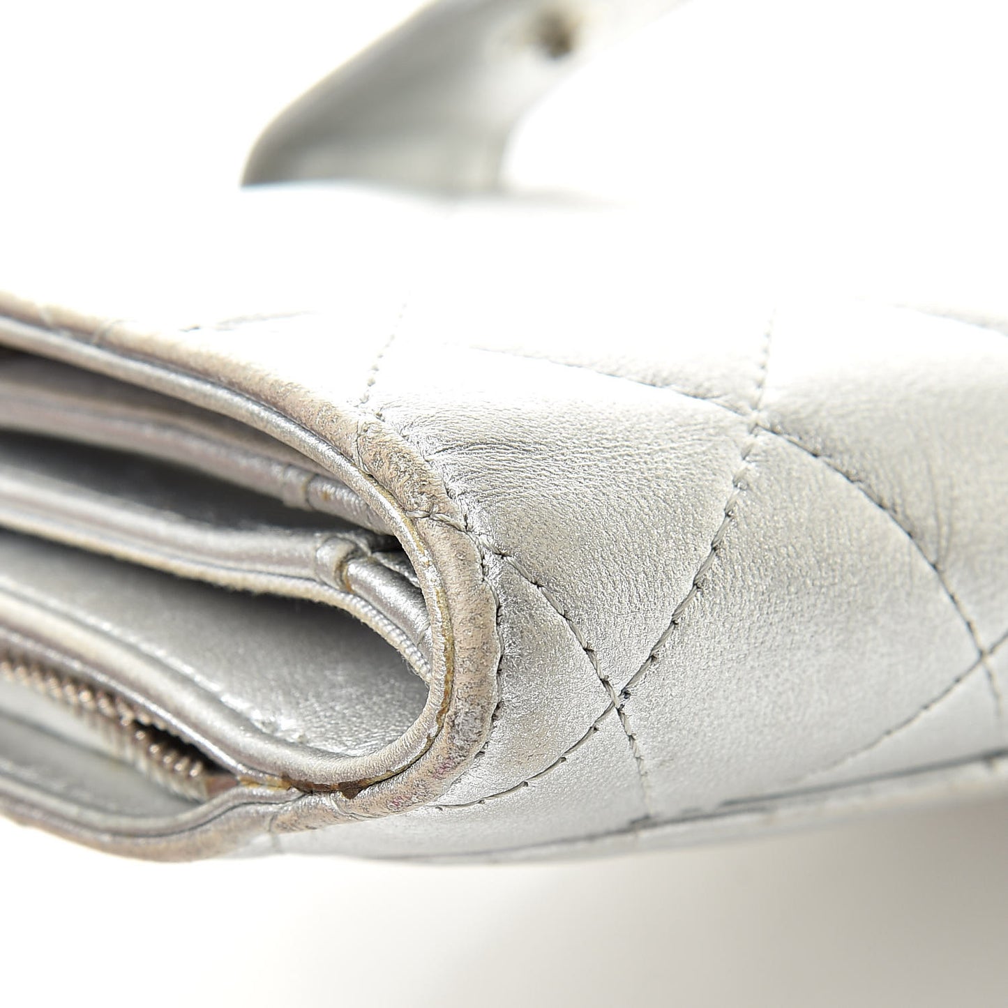 Metallic Lambskin Quilted Zipped Pocket Wallet Silver