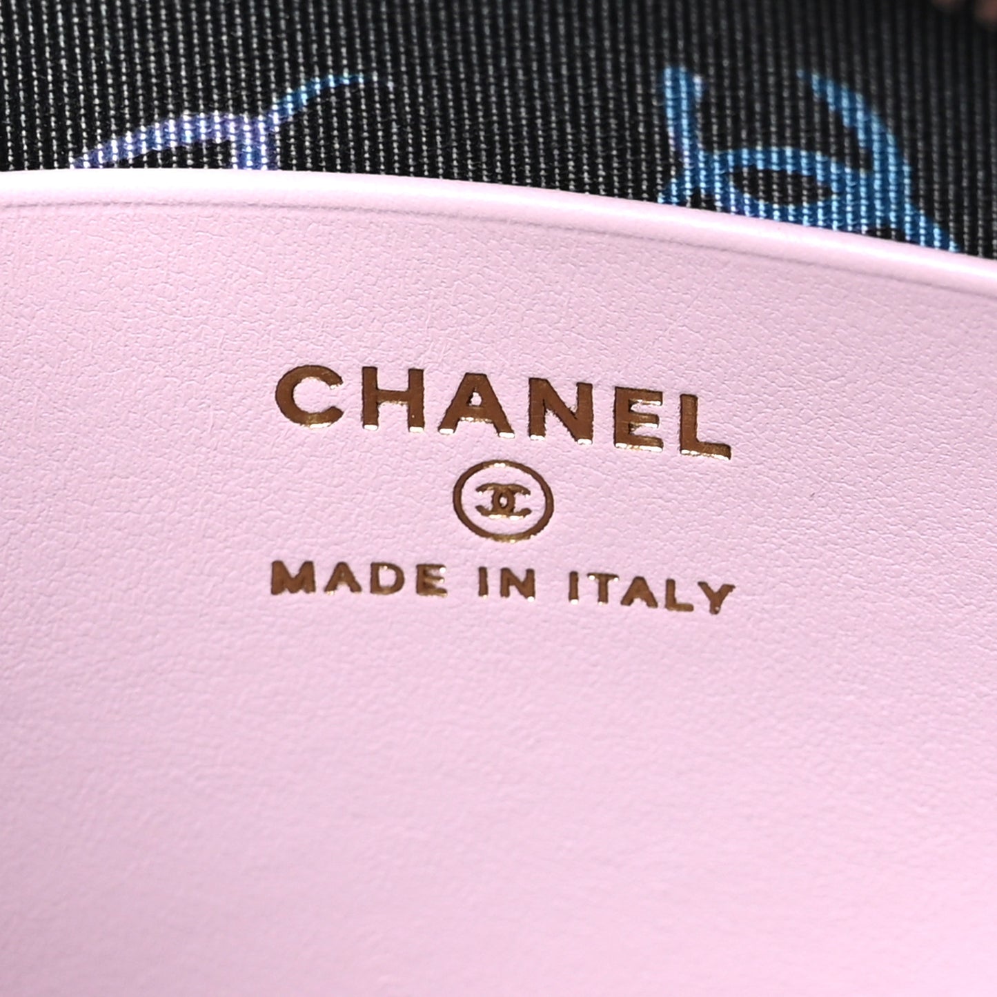 Caviar Quilted Chain Camera Bag Light Purple