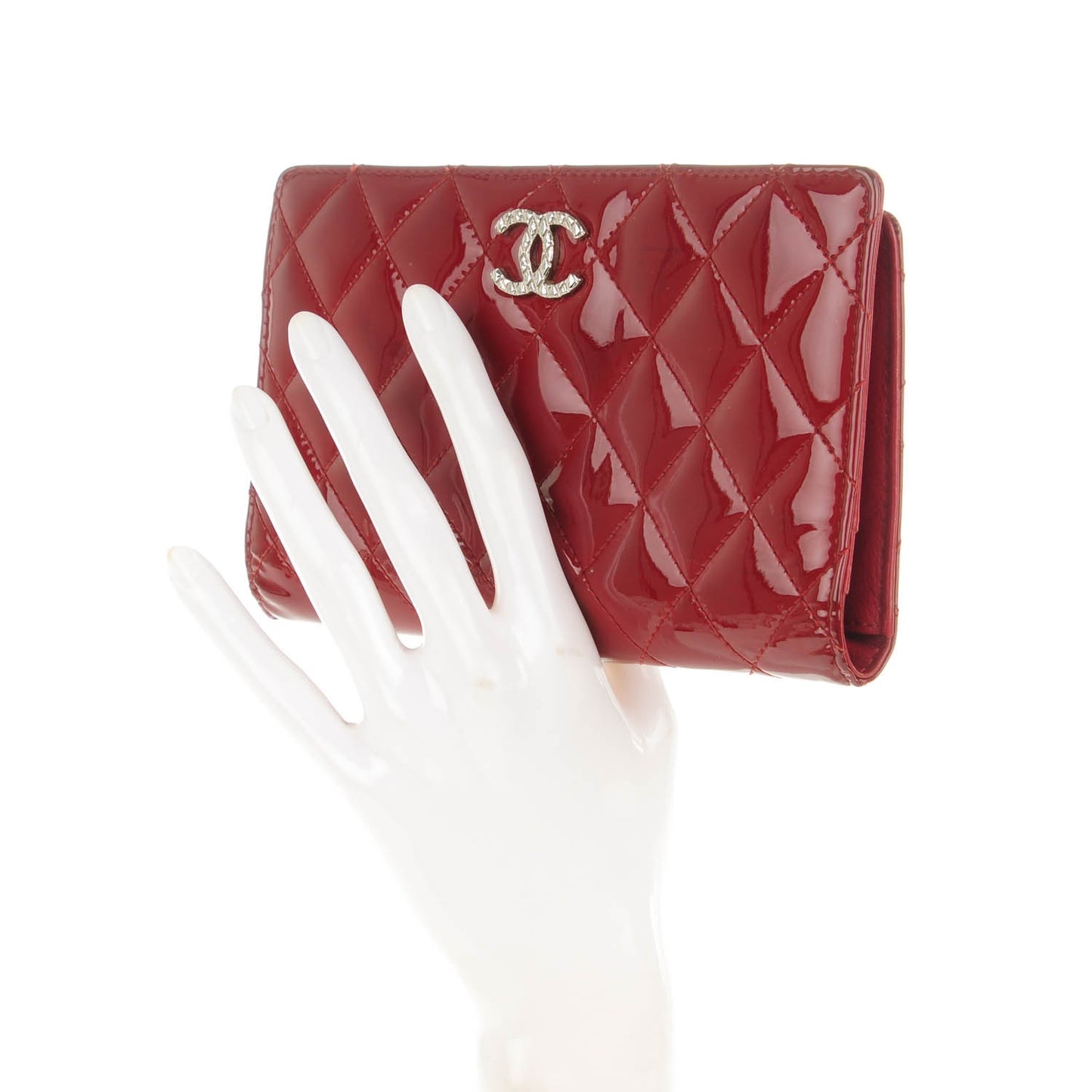 Patent Quilted Brilliant Yen Wallet Red