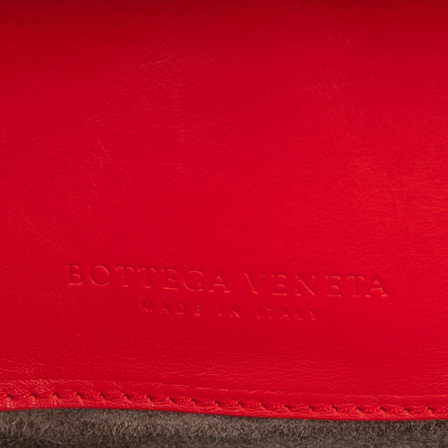 Nappa Intrecciato Medium Roma Tote Red