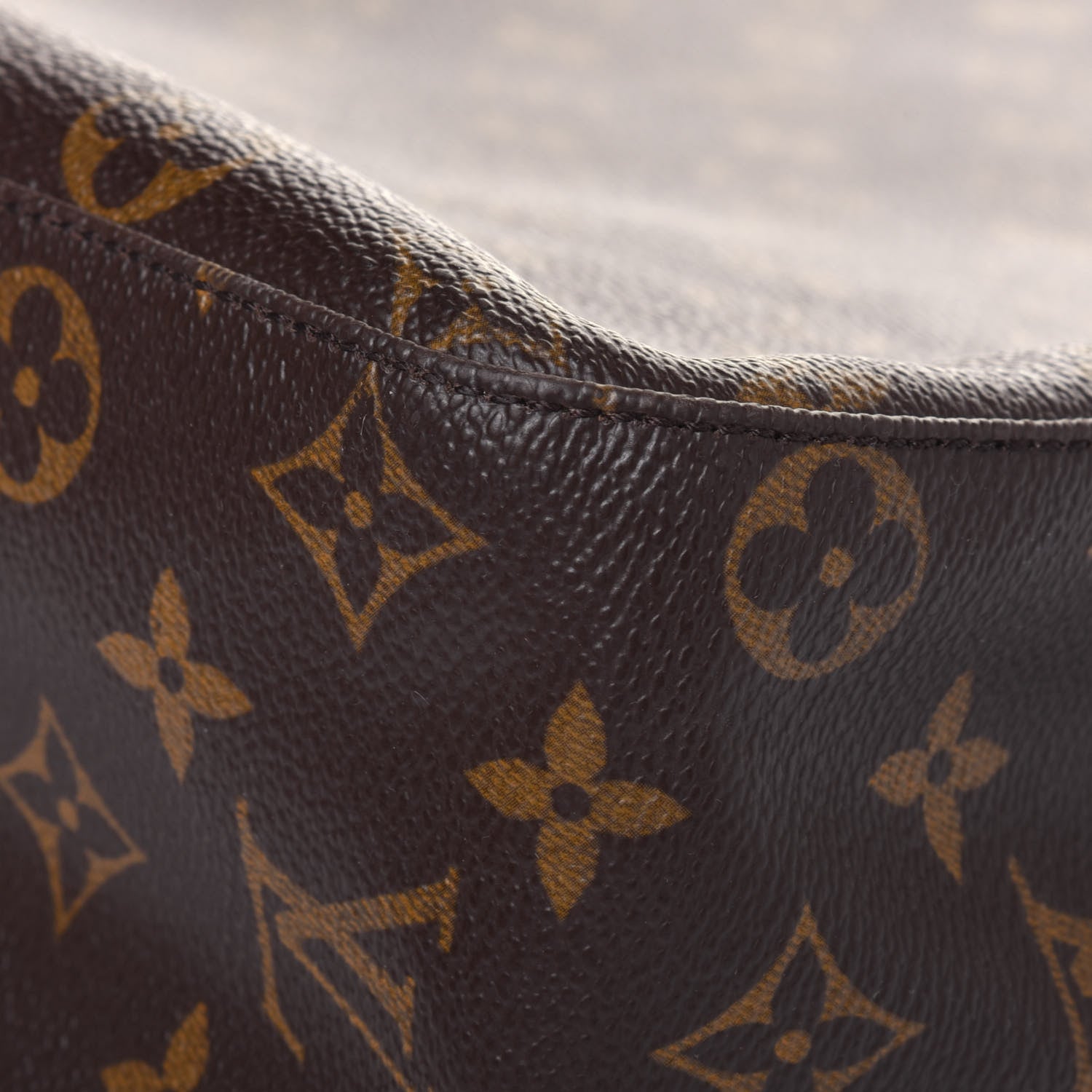 Louis Vuitton Monogram Looping GM 14 of 22
