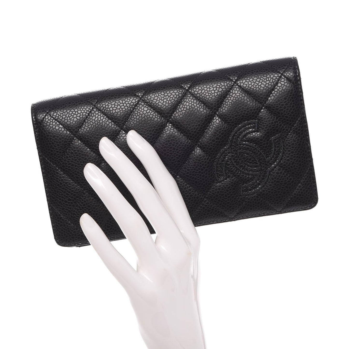 Caviar Quilted CC Yen Wallet Black