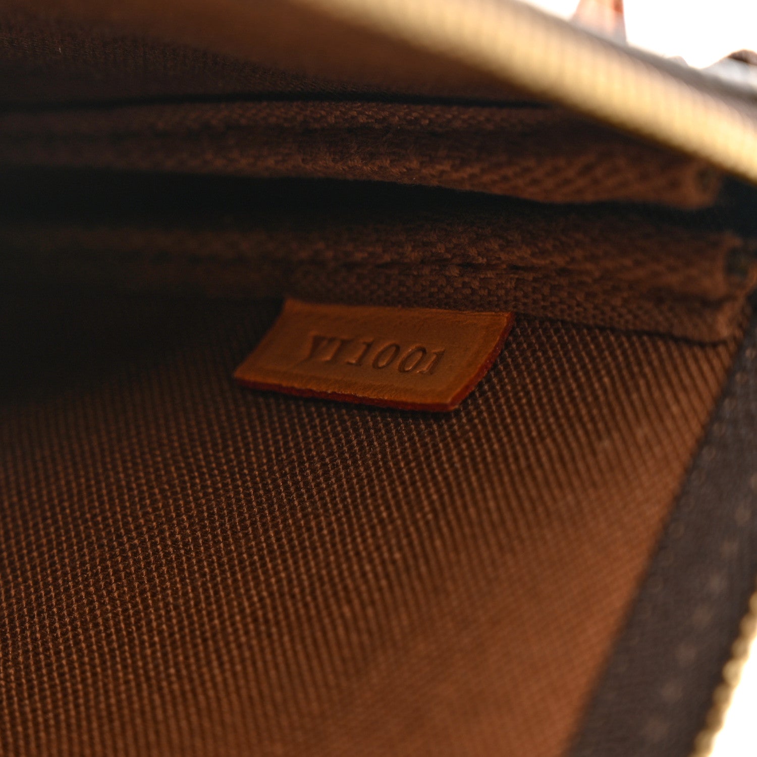 Louis Vuitton Monogram Pochette Accessories 6 of 9