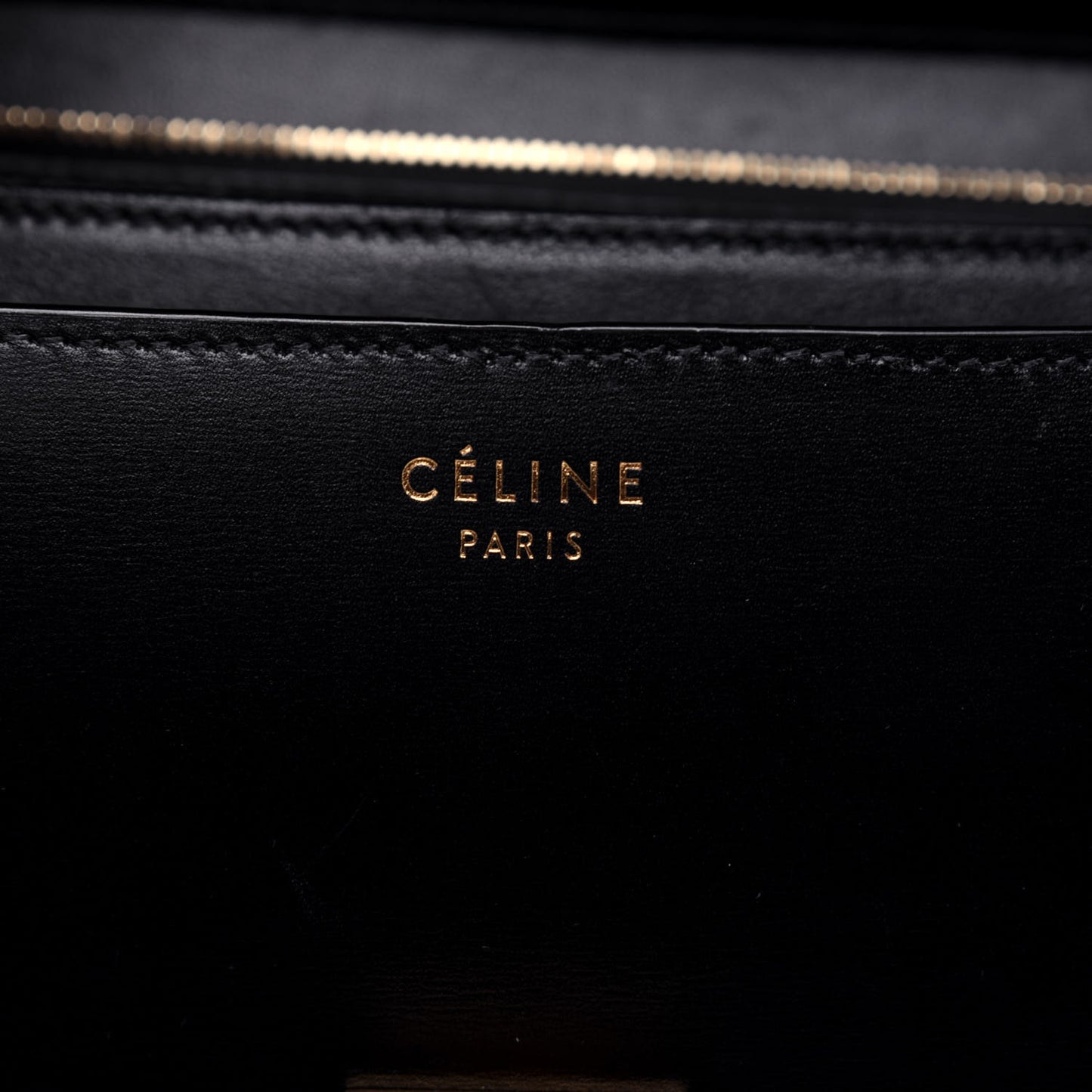 Box Calfskin Medium Classic Box Flap Bag Black