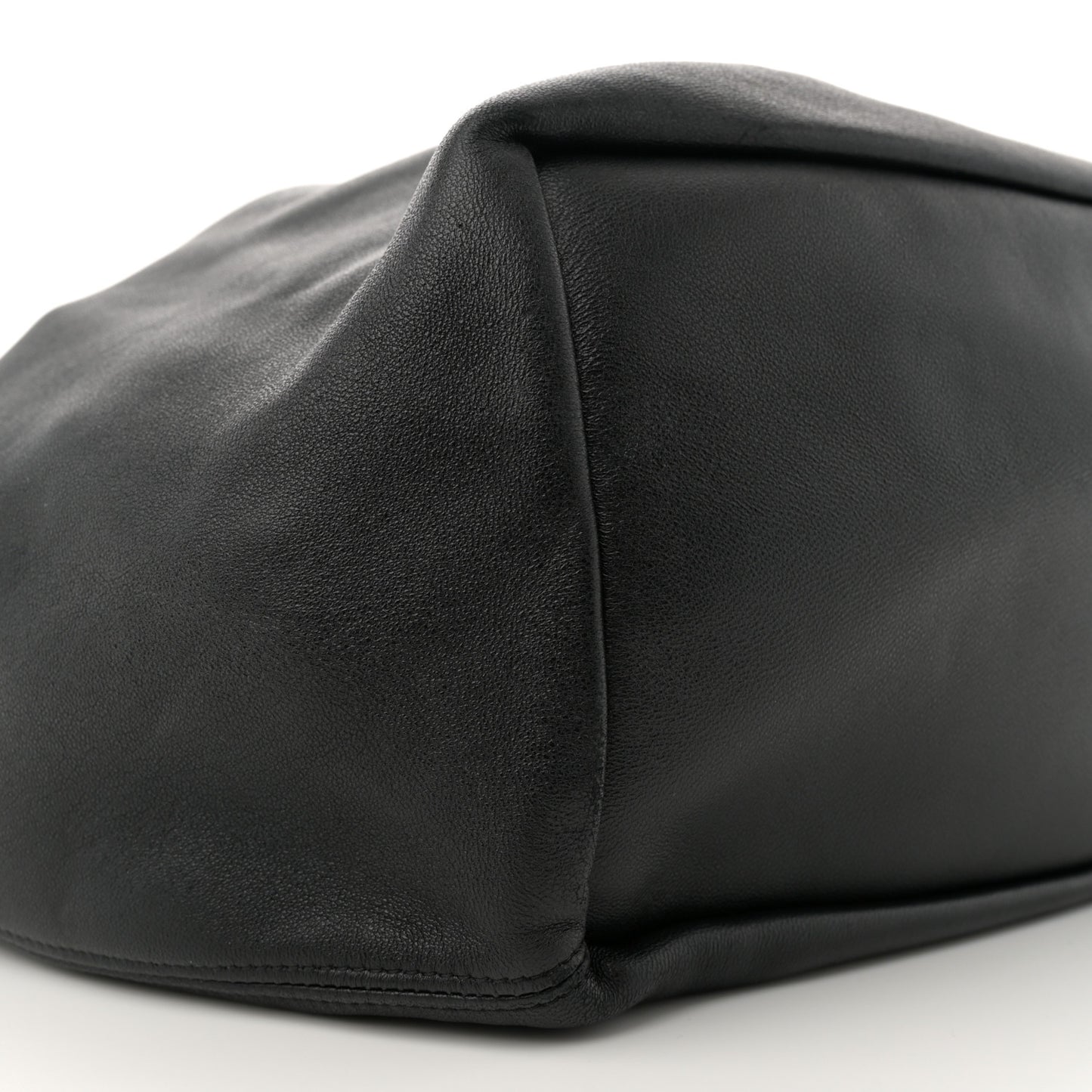 Buttery Nappa Medium Squeeze Bag Black