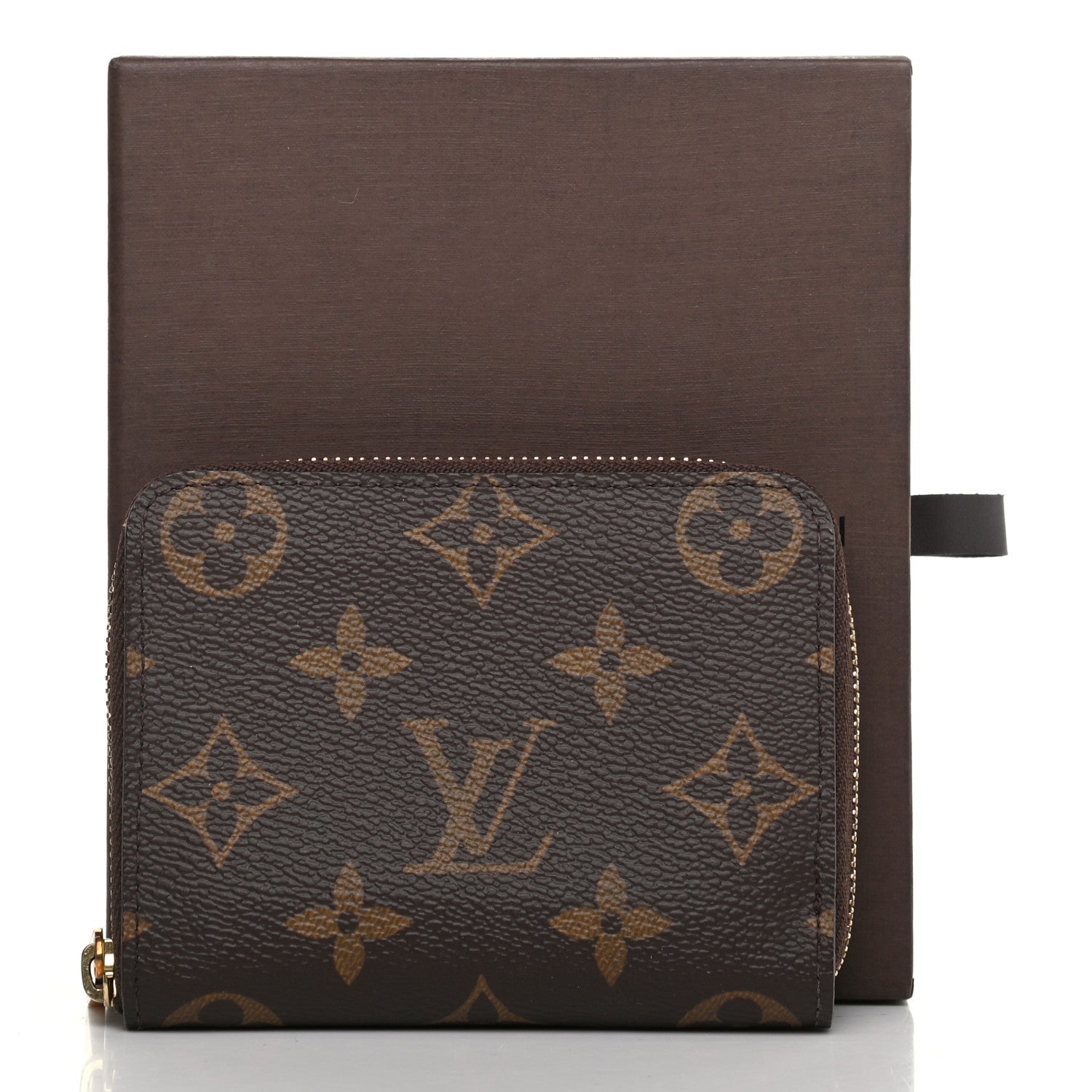 Louis Vuitton Monogram Key Pouch 15 of 16