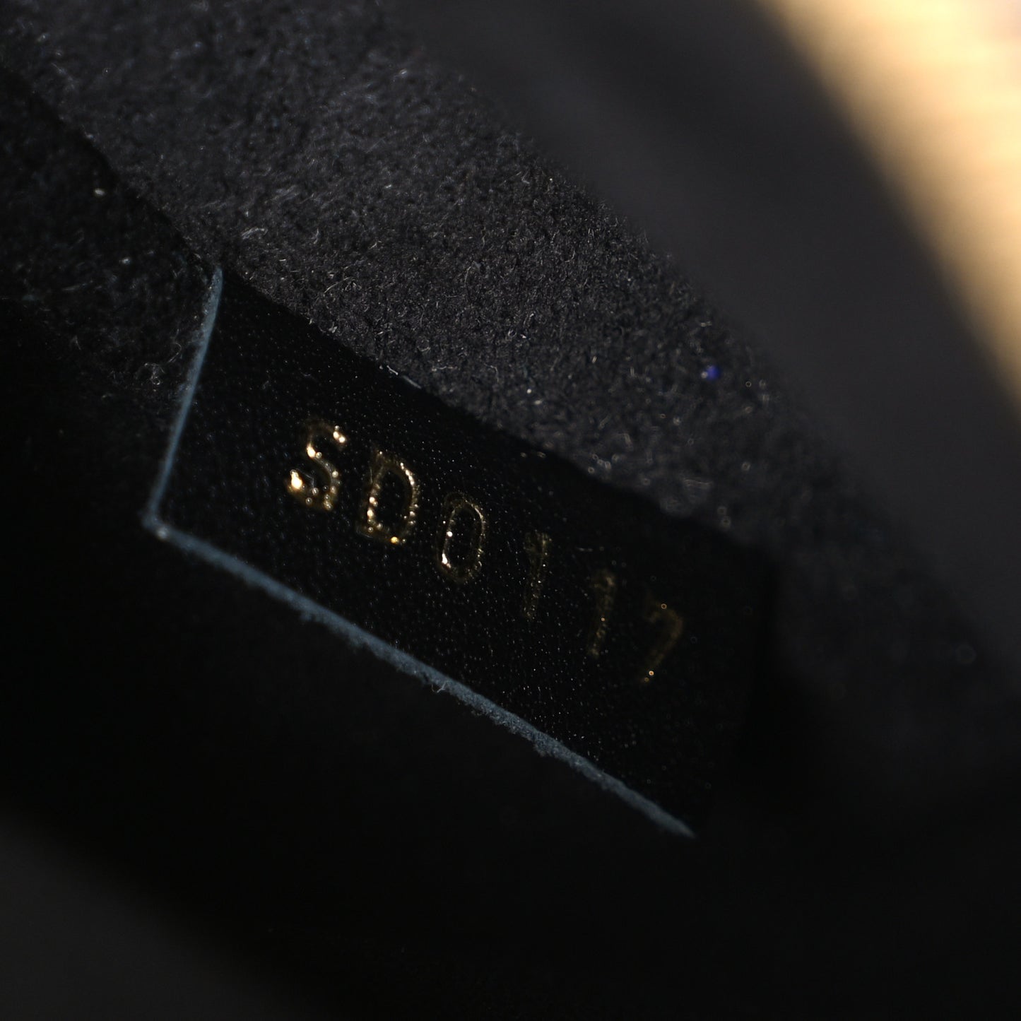 Reverse Monogram Pochette Metis