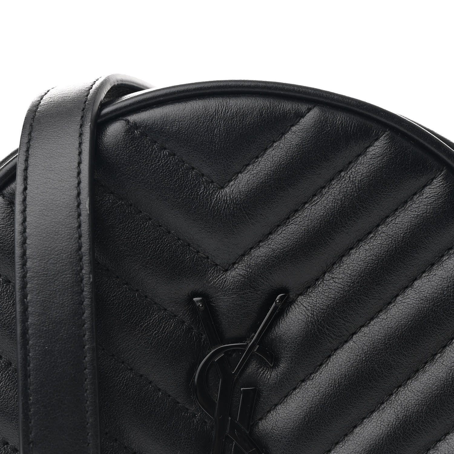 Saint Laurent Calfskin Matelasse Chevron Round Vinyle Camera Bag Black 8 of 10