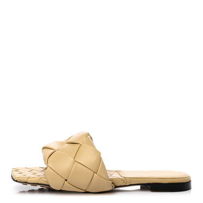 Bottega Veneta Nappa Maxi Intrecciato Lido Flat Sandals 39 Cane Sugar 1 of 7