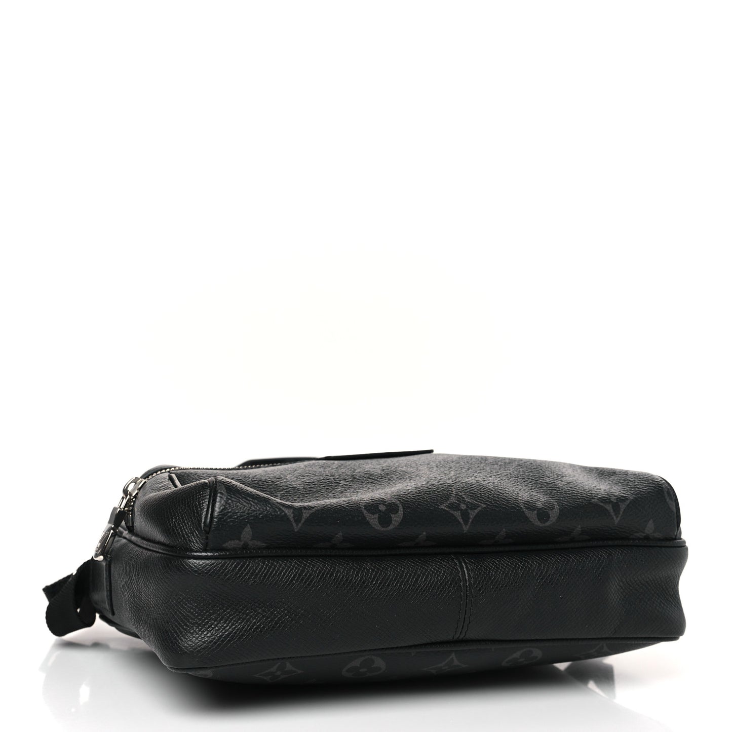 Taiga Monogram Eclipse Outdoor Messenger Black