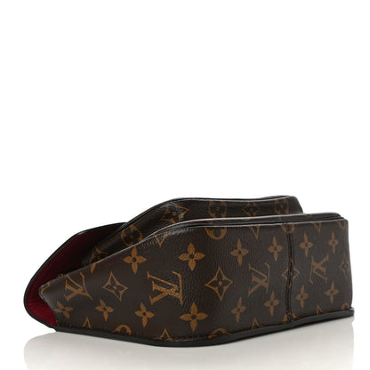 Louis Vuitton Monogram Passy 4 of 9