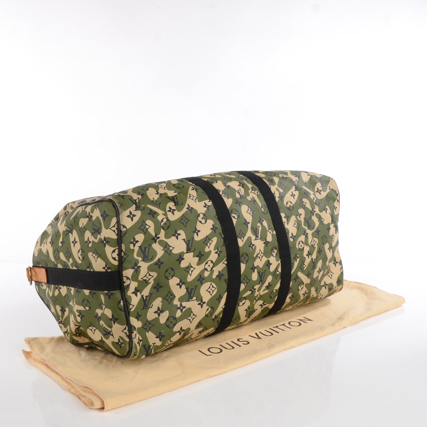 Louis Vuitton Monogramouflage Keepall 55 4 of 7