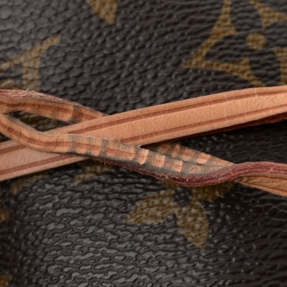 Louis Vuitton Monogram Artsy MM 11 of 13