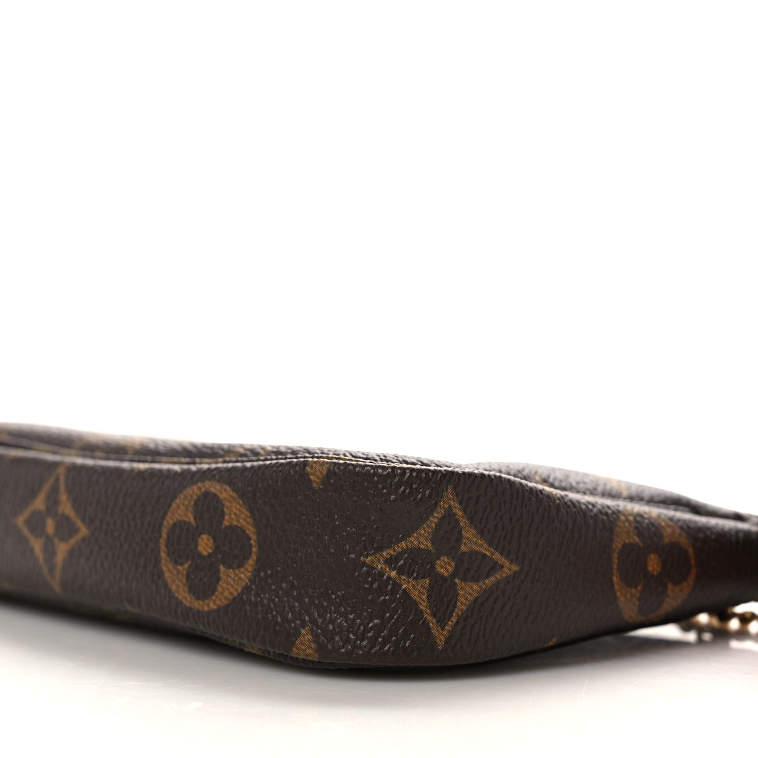 Louis Vuitton Monogram Illustre Mini Pochette Accessories Rose 8 of 9