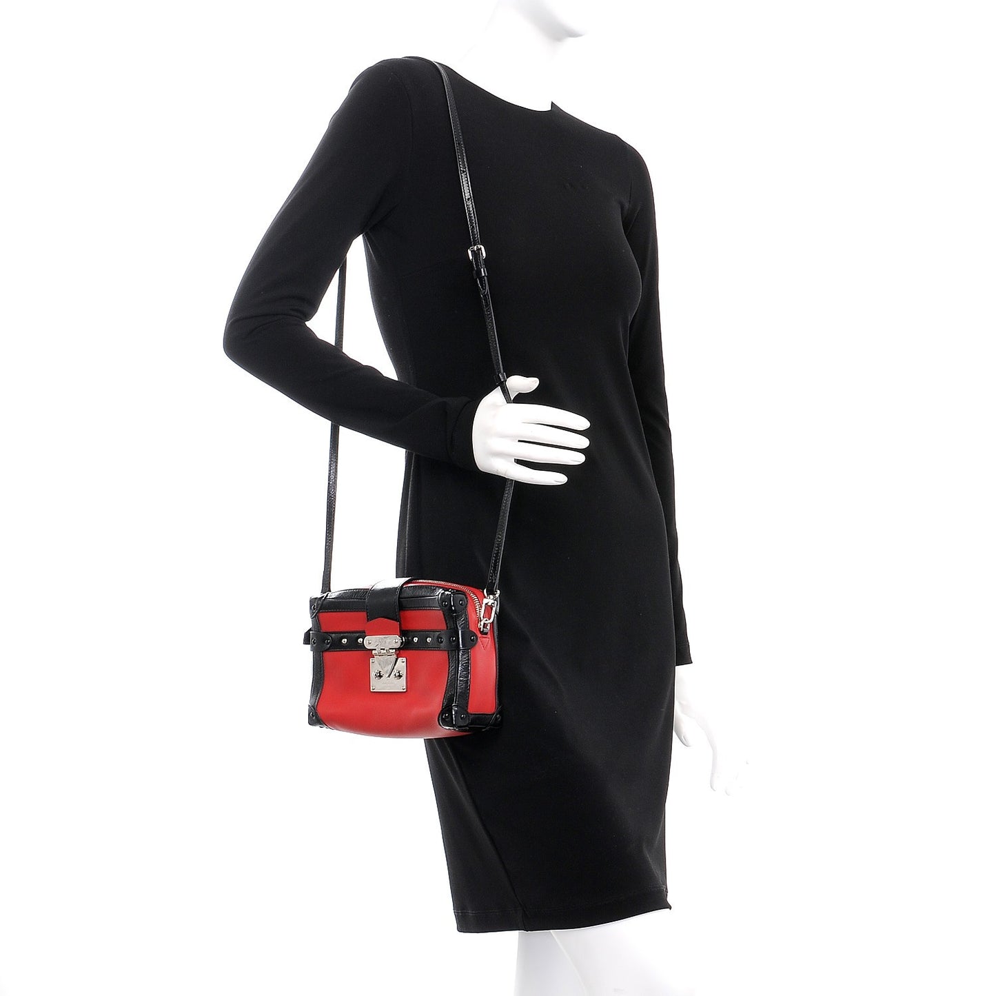 Calfskin Petite Malle Soft MM Rouge