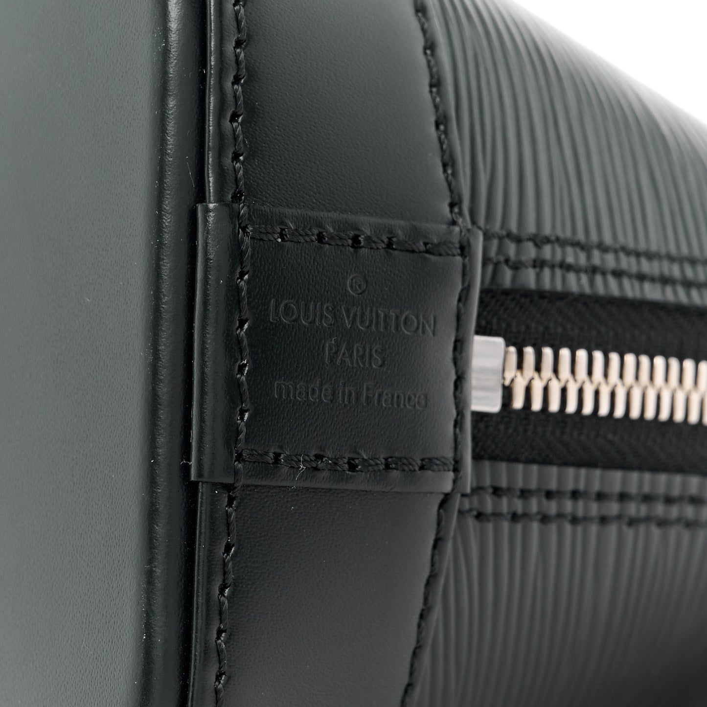 LOUIS VUITTON Epi Alma BB Black