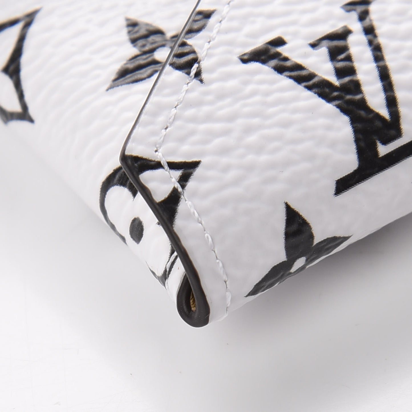 Monogram Giant Small Kirigami Pochette Insert White