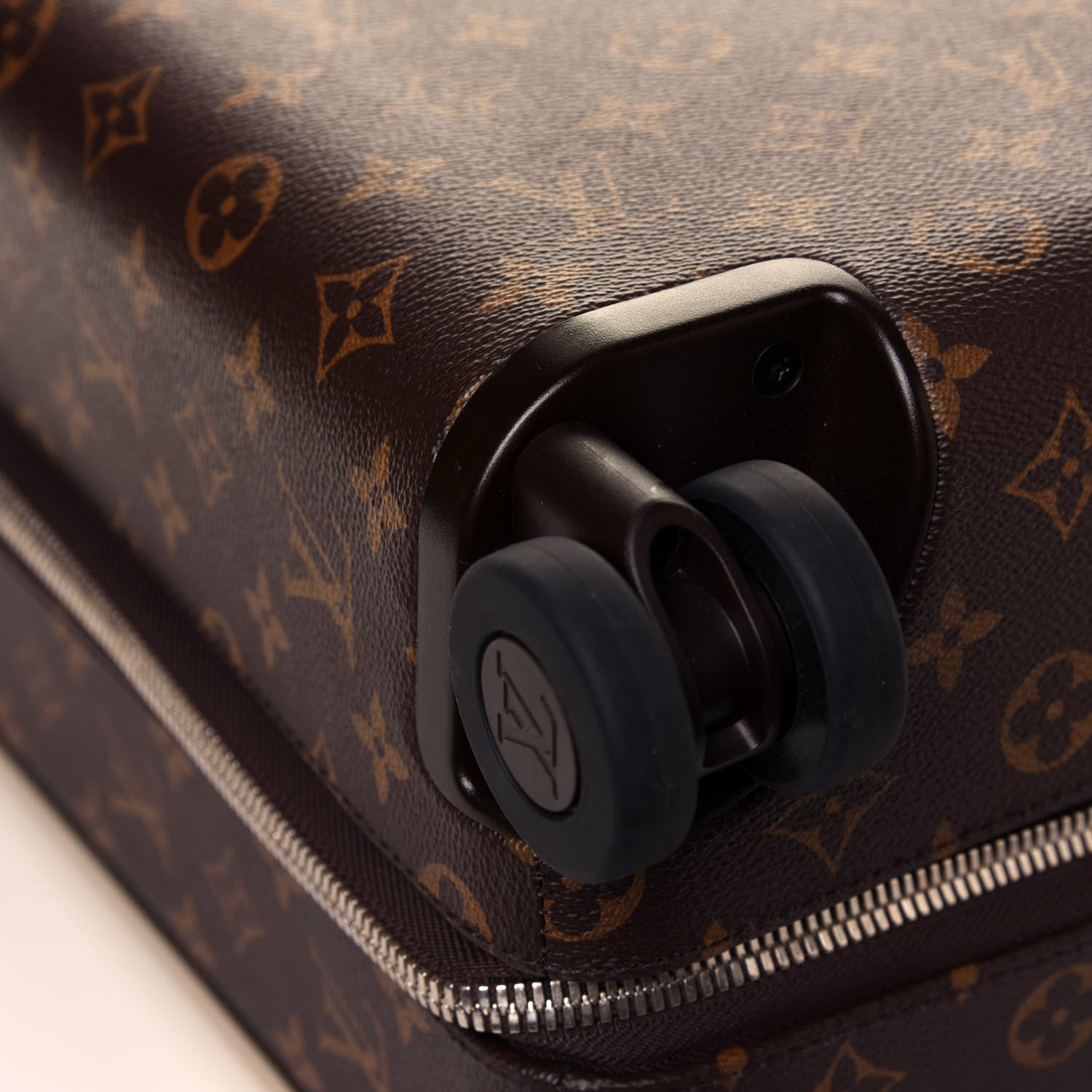 Louis Vuitton Monogram Horizon 50 8 of 13