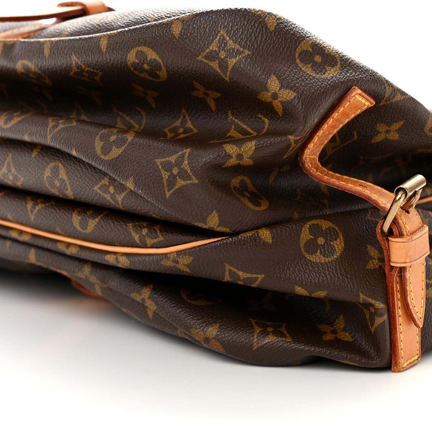 Monogram Saumur 35