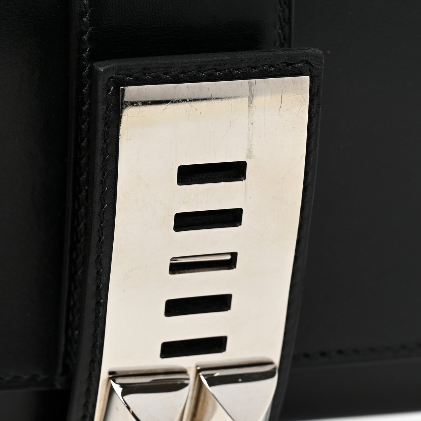 Box Medor 23 Clutch Black