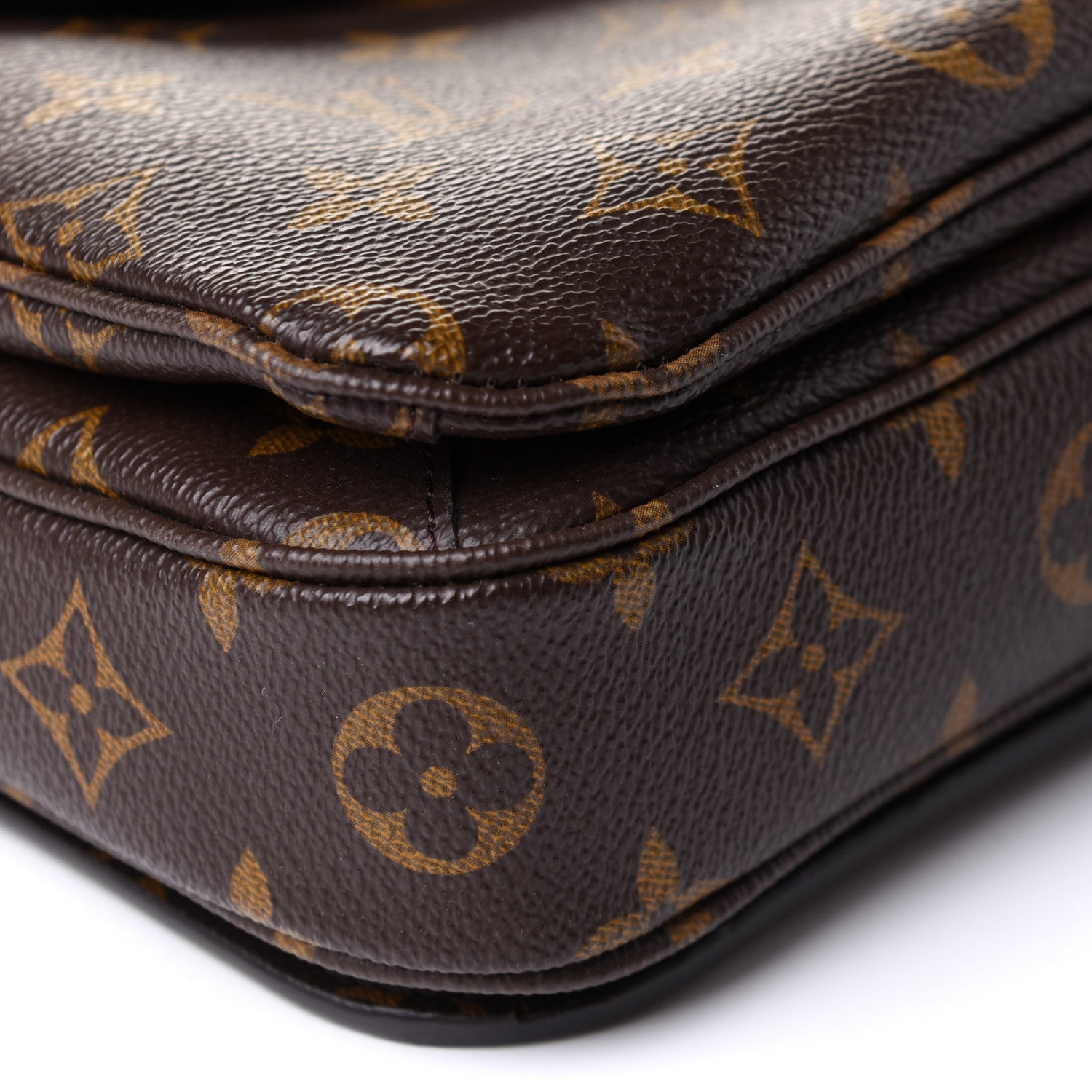 Louis Vuitton Monogram Pochette Metis 10 of 12