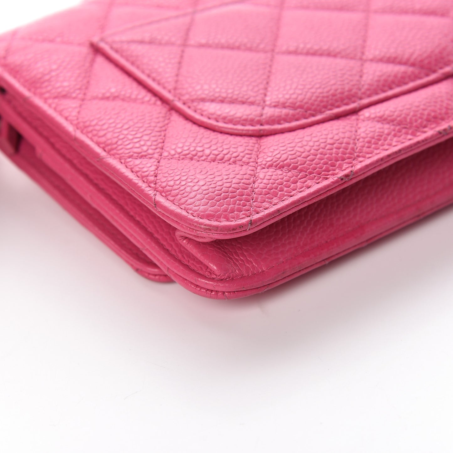 Caviar Quilted Wallet on Chain WOC Pink