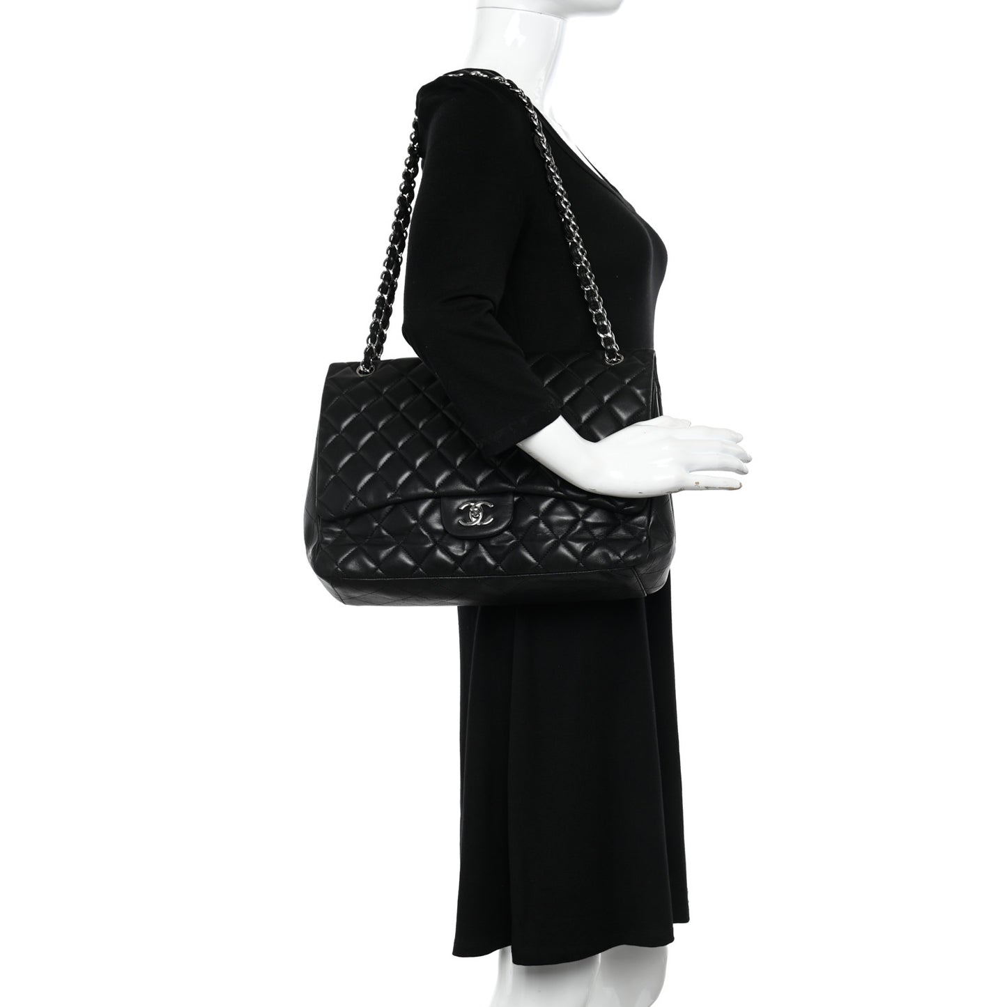 Lambskin Quilted Maxi Single Flap Black