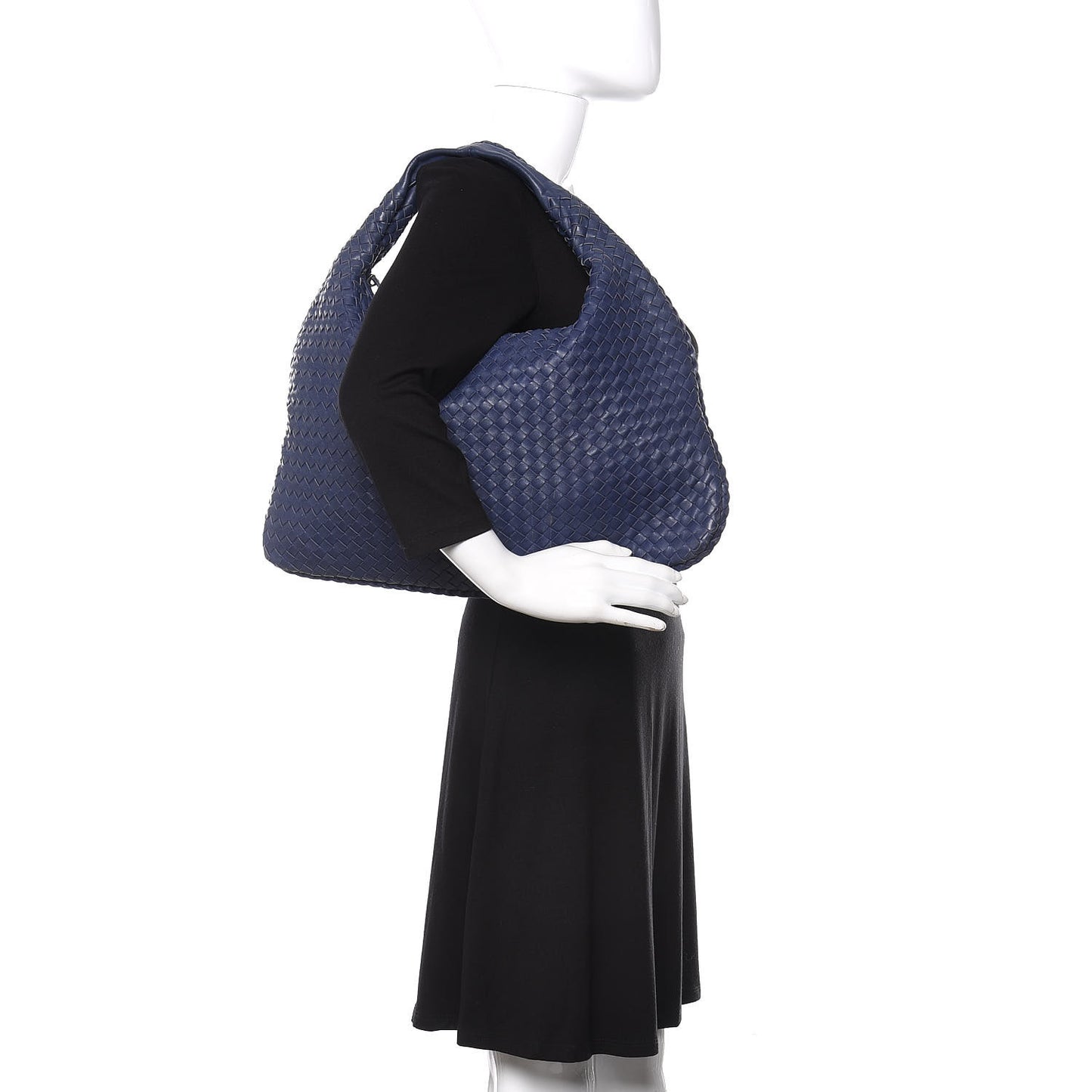 Nappa Intrecciato Large Veneta Hobo Atlantic