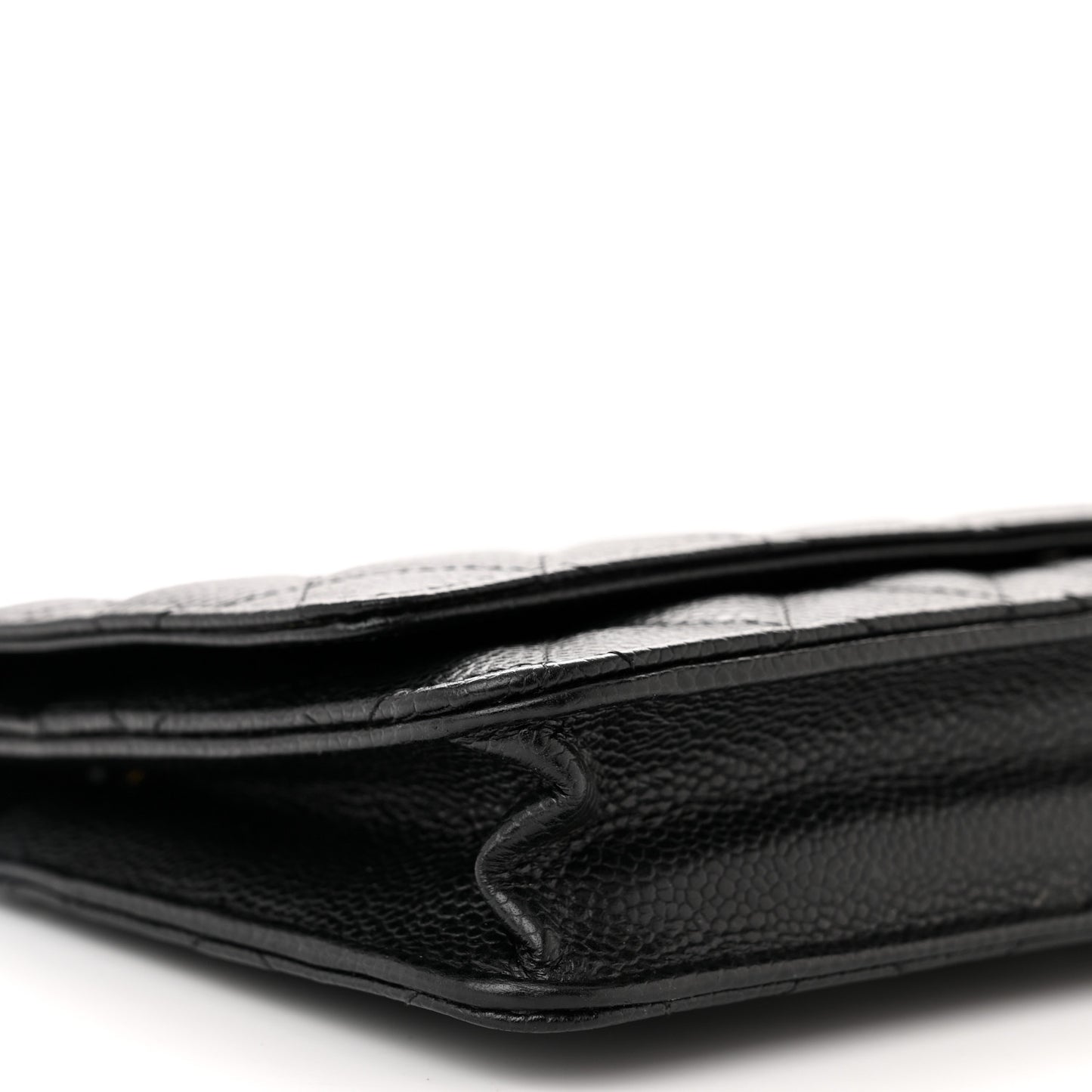 Caviar Quilted Wallet on Chain WOC Black