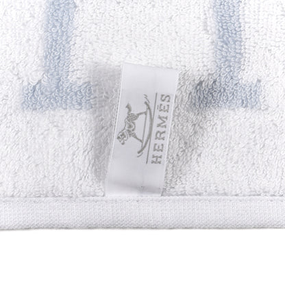 Hermes Cotton Avalon Bath Towel Bleu Glacier 4 of 4