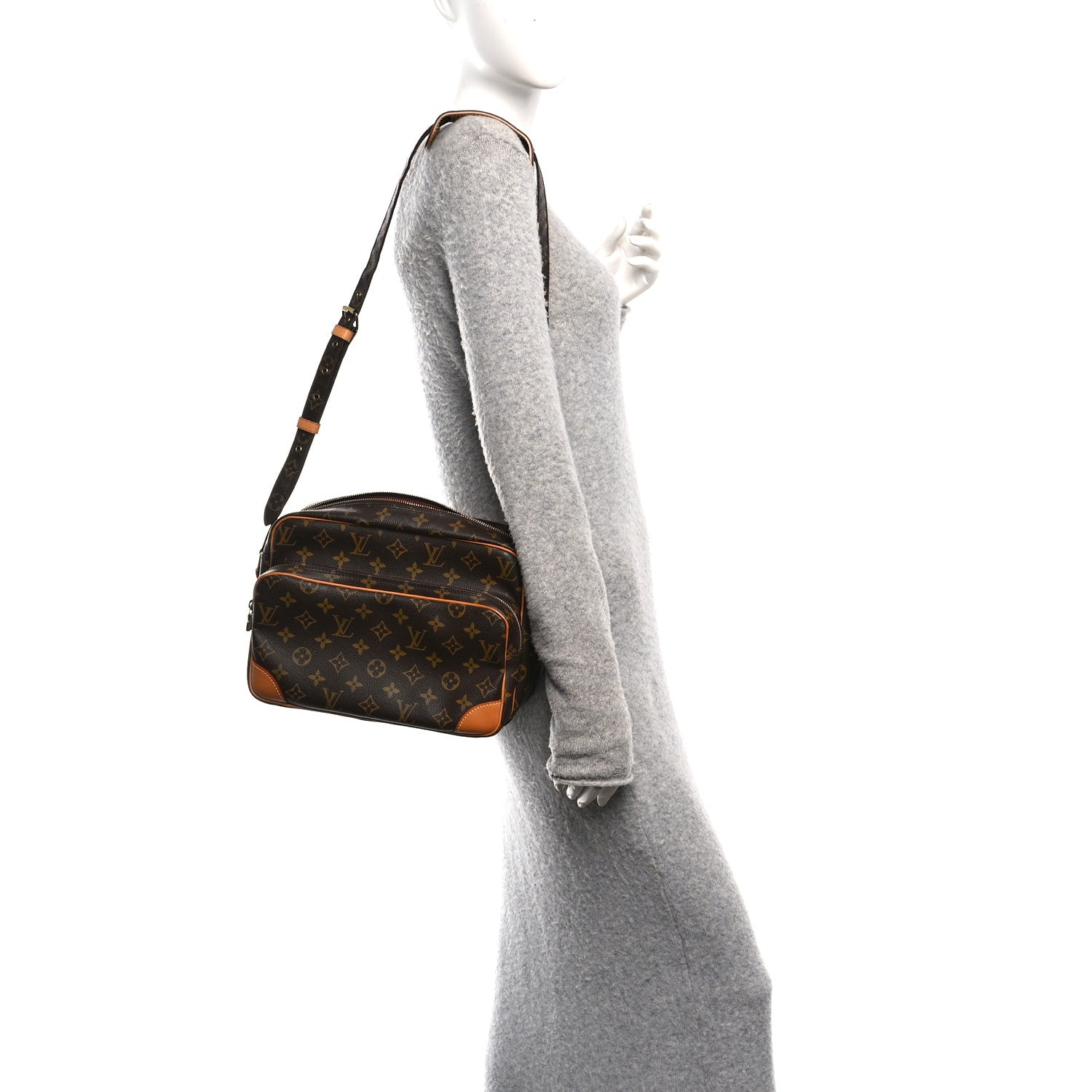 Louis Vuitton Monogram Nil 28 2 of 10
