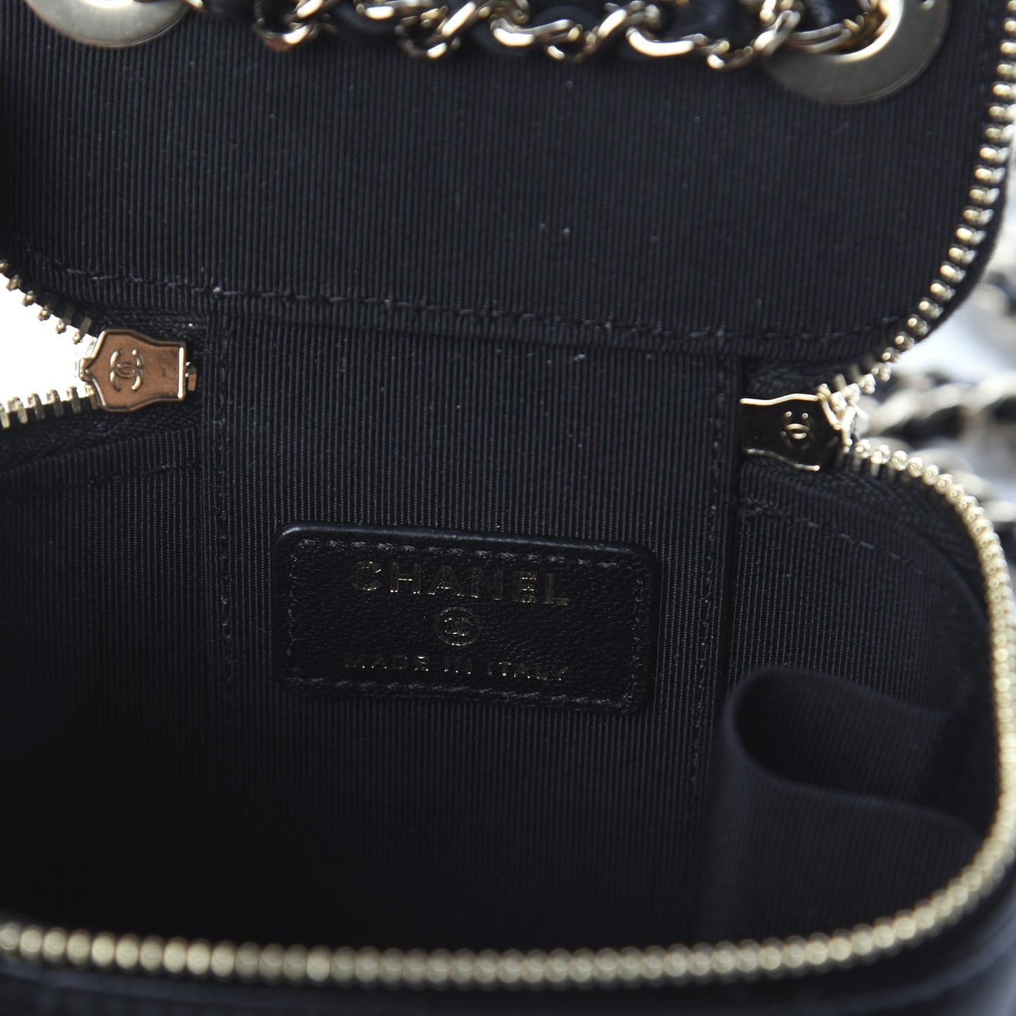 Lambskin Quilted Trendy Mini Vanity Case With Chain Black