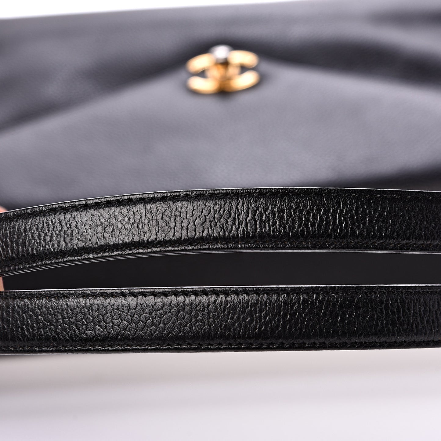 Caviar Flap Shoulder Bag Black